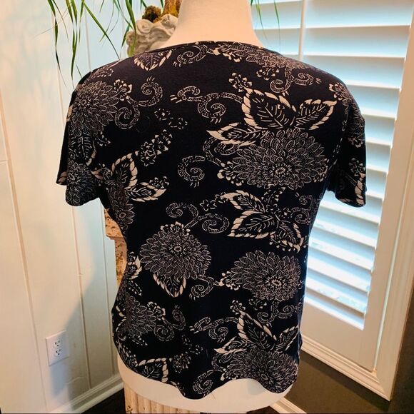 Evan Picone  Black and Cream Crop Top size Large - Picture 3 of 6